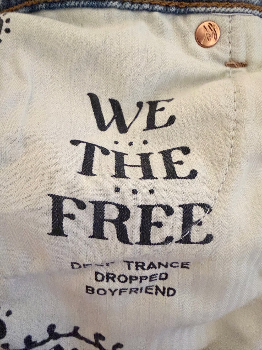 We The Free Deep Trance Dropped Boyfriend Jeans | 29 | Sweet Dreams | NWOT - Picture 9 of 15